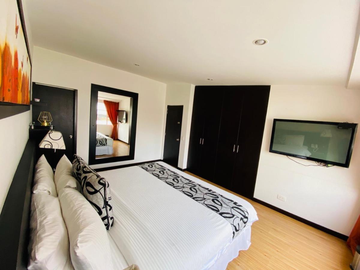 Hotel Marbella Chico Bogota Bagian luar foto