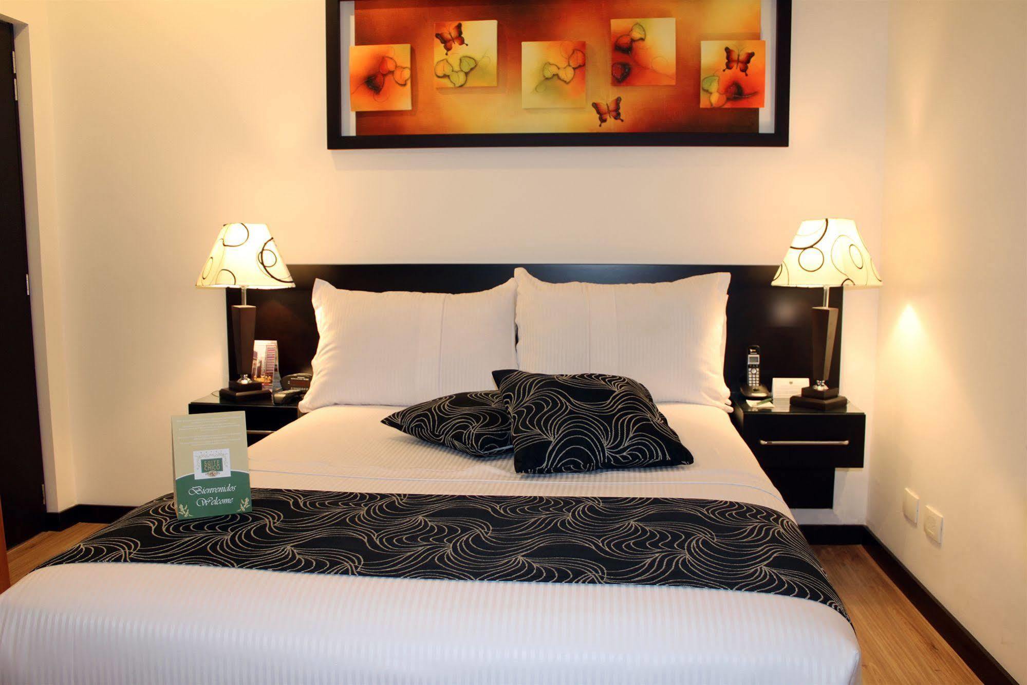 Hotel Marbella Chico Bogota Bagian luar foto